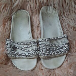 CHANEL Silver Chain White Sandals Size 39